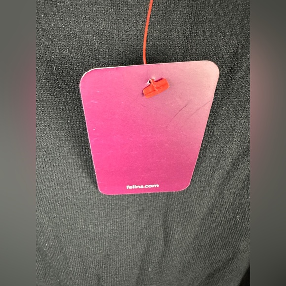 Felina Black Soft Scoop Neck Longsleeve Top Size Medium (8-10) NWT - Picture 9 of 13